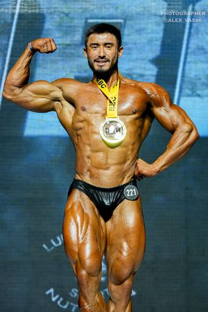 CLASSIC PHYSIQUE +178